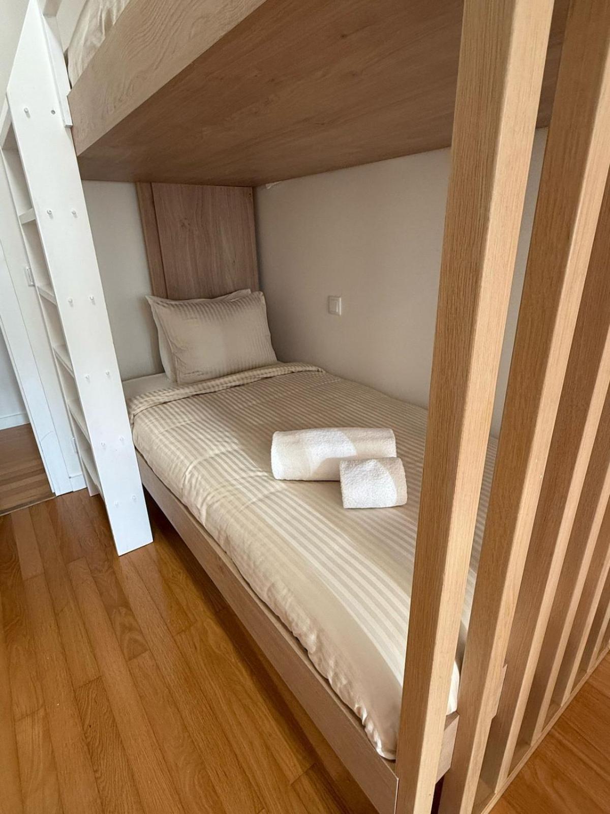 3br Emerald Expo Apartment Lisbon